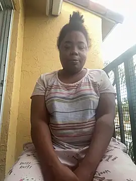 JCCaramelbarbie1 online show from October 2025 02:08:01 PM