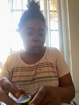JCCaramelbarbie1 online show from October 2025 03:11:01 PM