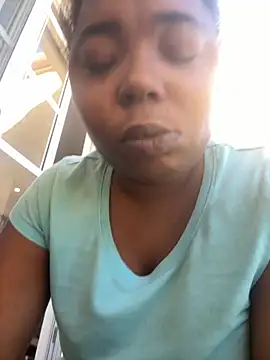 JCCaramelbarbie1 online show from October 2025 02:39:01 PM