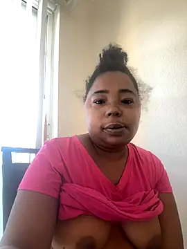 JCCaramelbarbie1 online show from September 2025 01:38:02 PM