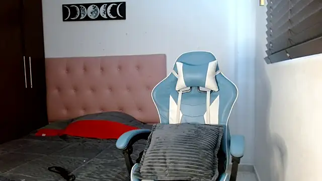 TokioStar online show from February 2025 02:10:02 PM