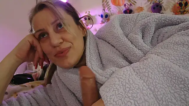 VegasDani online show from November 2025 07:01:02 AM