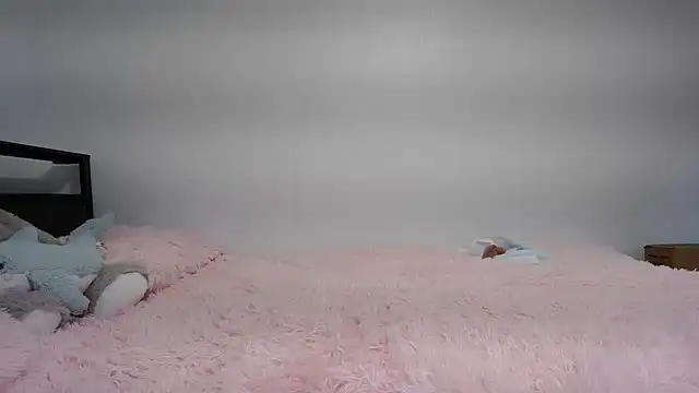 QueenLolaX online show from March 2026 06:30:02 AM