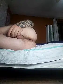 teddy79good online show from October 2025 04:08:01 PM