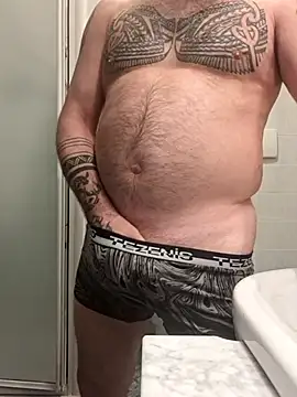 teddy79good online show from November 2025 04:54:01 PM