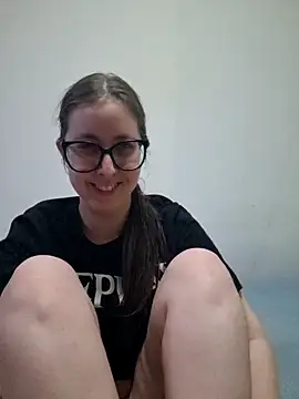Snapshot of Sarah459 chatting on May 2026 08:01:02 PM Sarah459 online show from May 2026 08:01:02 PM