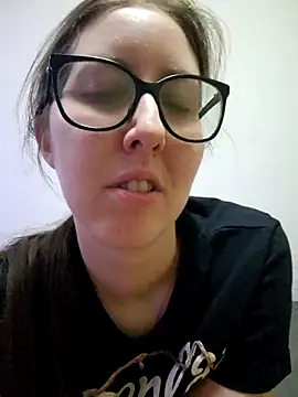 Sarah459 online show from April 2026 06:15:02 PM