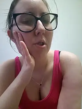 Snapshot of Sarah459 chatting on June 2026 08:46:01 PM Sarah459 online show from June 2026 08:46:01 PM