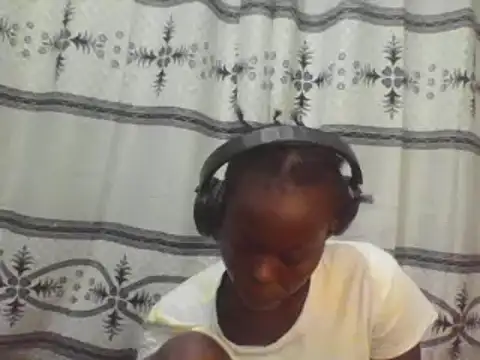 ebony curvedass online show from February 2026 01:45:01 AM