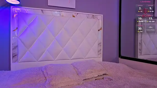 Megan Do Santos online show from February 2026 02:52:01 PM