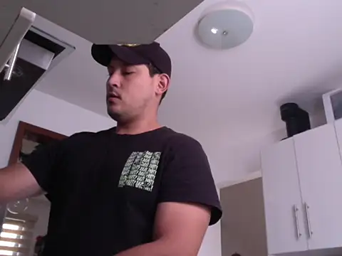 Zordomud0 online show from December 2025 03:16:02 PM