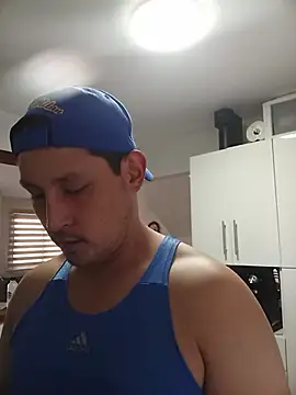 Zordomud0 online show from February 2026 03:58:02 PM