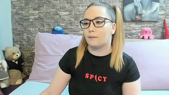kalindahot online show from June 2026 06:06:02 PM