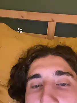 Snapshot of Marvin_vivine chatting on November 2025 09:51:02 PM Marvin vivine online show from November 2025 09:51:02 PM