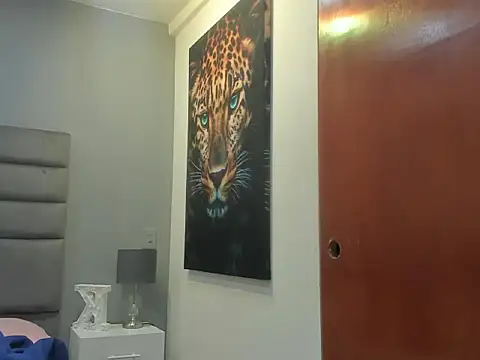 Snapshot of angel_adamx chatting on October 2025 03:18:02 AM angel adamx online show from October 2025 03:18:02 AM