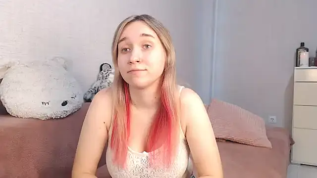 lovely hayley online show from October 2025 09:36:01 PM