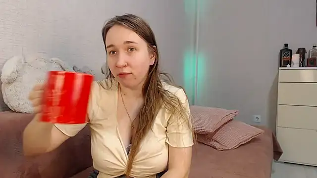 lovely hayley online show from January 2025 08:43:02 PM