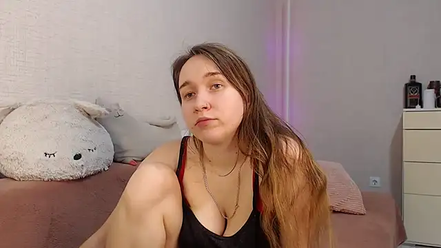 lovely hayley online show from February 2025 08:58:02 PM