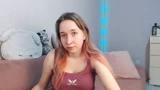 lovely hayley online show from February 2026 09:58:02 PM