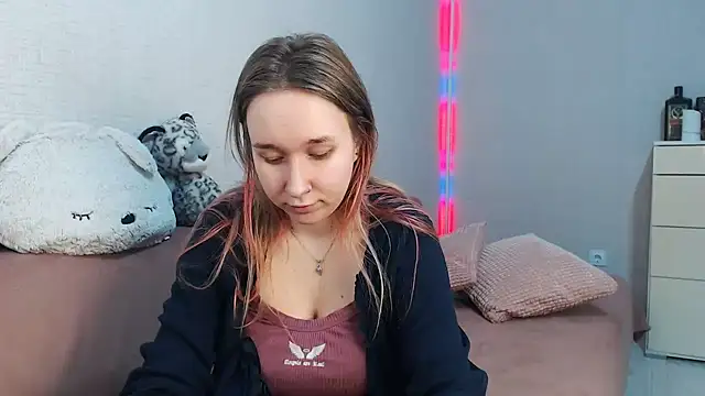 lovely hayley online show from February 2026 09:26:01 PM