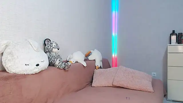 lovely hayley online show from February 2026 09:54:02 PM