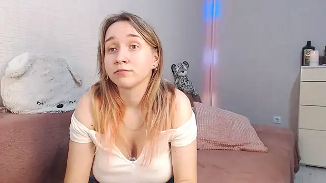 lovely hayley online show from December 2025 10:10:01 PM