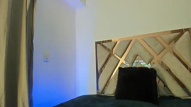 taurus boy1 online show from April 2026 11:06:01 AM