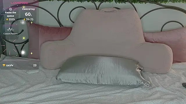 siennaxluxx online show from February 2026 11:04:01 PM