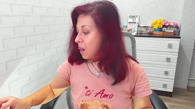 TeasyLana online show from December 2024 05:37:02 AM