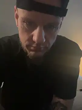VixyGang online show from May 2026 05:51:02 PM