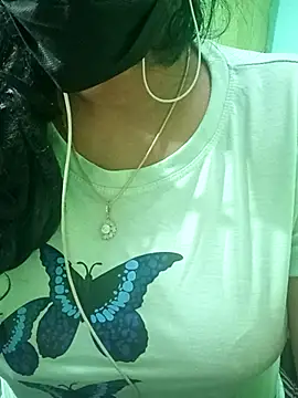 Aishu-tamil09 online show from February 2025 07:44:01 PM