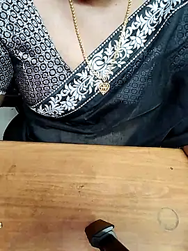 Aishu-tamil09 online show from January 2026 06:53:02 AM