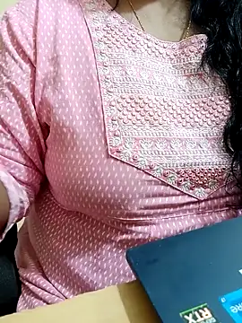 Aishu-tamil09 online show from October 2025 08:22:01 AM