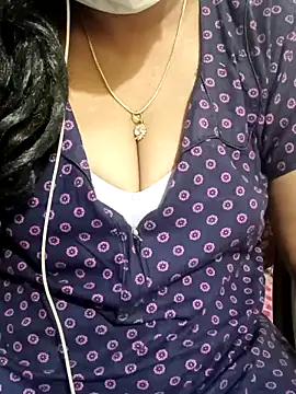 Aishu-tamil09 online show from February 2025 05:37:02 PM