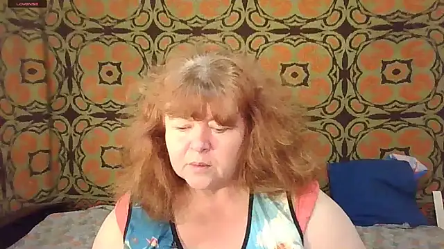 Snapshot of RoseRed69 chatting on October 2025 02:34:01 AM RoseRed69 online show from October 2025 02:34:01 AM