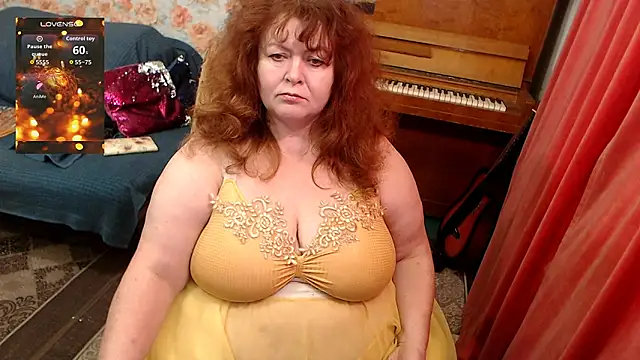 RoseRed69 online show from December 2025 04:28:02 AM