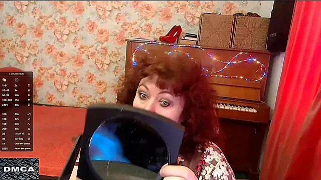 Snapshot of RoseRed69 chatting on March 2025 08:15:01 AM RoseRed69 online show from March 2025 08:15:01 AM