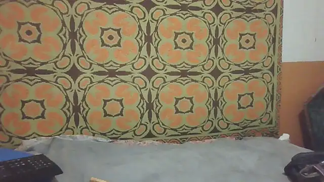 Snapshot of RoseRed69 chatting on September 2025 01:18:01 PM RoseRed69 online show from September 2025 01:18:01 PM