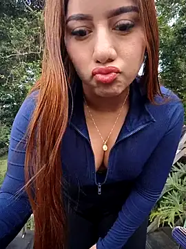 caro sweett online show from March 2026 12:01:01 PM