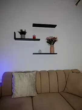 caro sweett online show from December 2025 09:10:02 PM