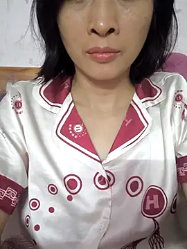 Snapshot of Sweets24 chatting on October 2025 02:19:02 PM Sweets24 online show from October 2025 02:19:02 PM