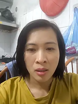 Snapshot of Sweets24 chatting on March 2025 01:56:01 PM Sweets24 online show from March 2025 01:56:01 PM