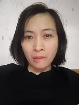 Snapshot of Sweets24 chatting on March 2025 05:24:01 AM Sweets24 online show from March 2025 05:24:01 AM