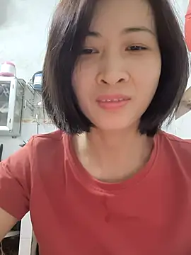 Snapshot of Sweets24 chatting on March 2025 11:42:01 PM Sweets24 online show from March 2025 11:42:01 PM