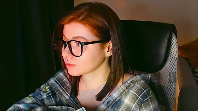 xoxoavi online show from January 2025 01:00:02 AM