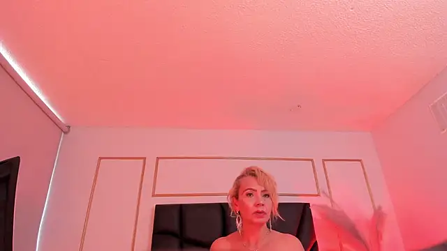 AnastasiaTaylor  online show from March 2026 07:37:01 PM