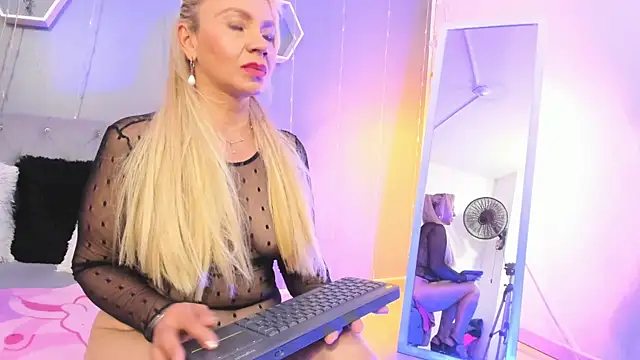AnastasiaTaylor  online show from February 2025 09:58:02 AM