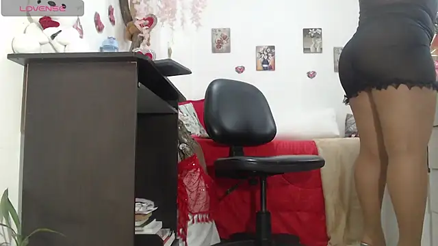 Jadeee  online show from February 2026 07:46:01 AM