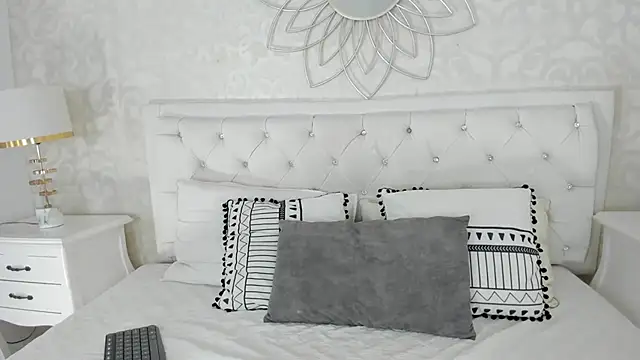 Kimberlin Cam  online show from December 2025 07:17:01 PM