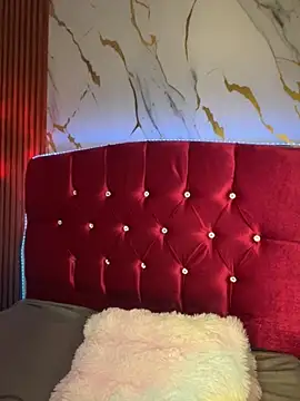 Snapshot of angellique_22 chatting on October 2025 04:55:02 AM angellique 22 online show from October 2025 04:55:02 AM